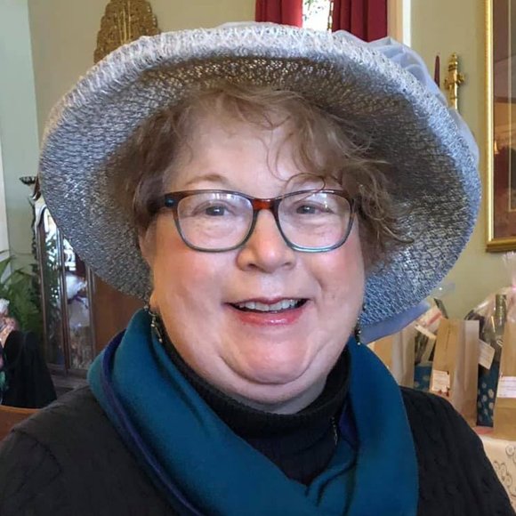 Meet your Posher, Nancy - Picture 4 of 7